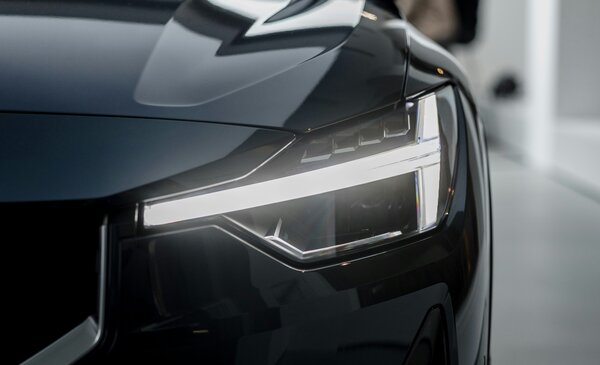 Travelling by car to Cardiff Airport